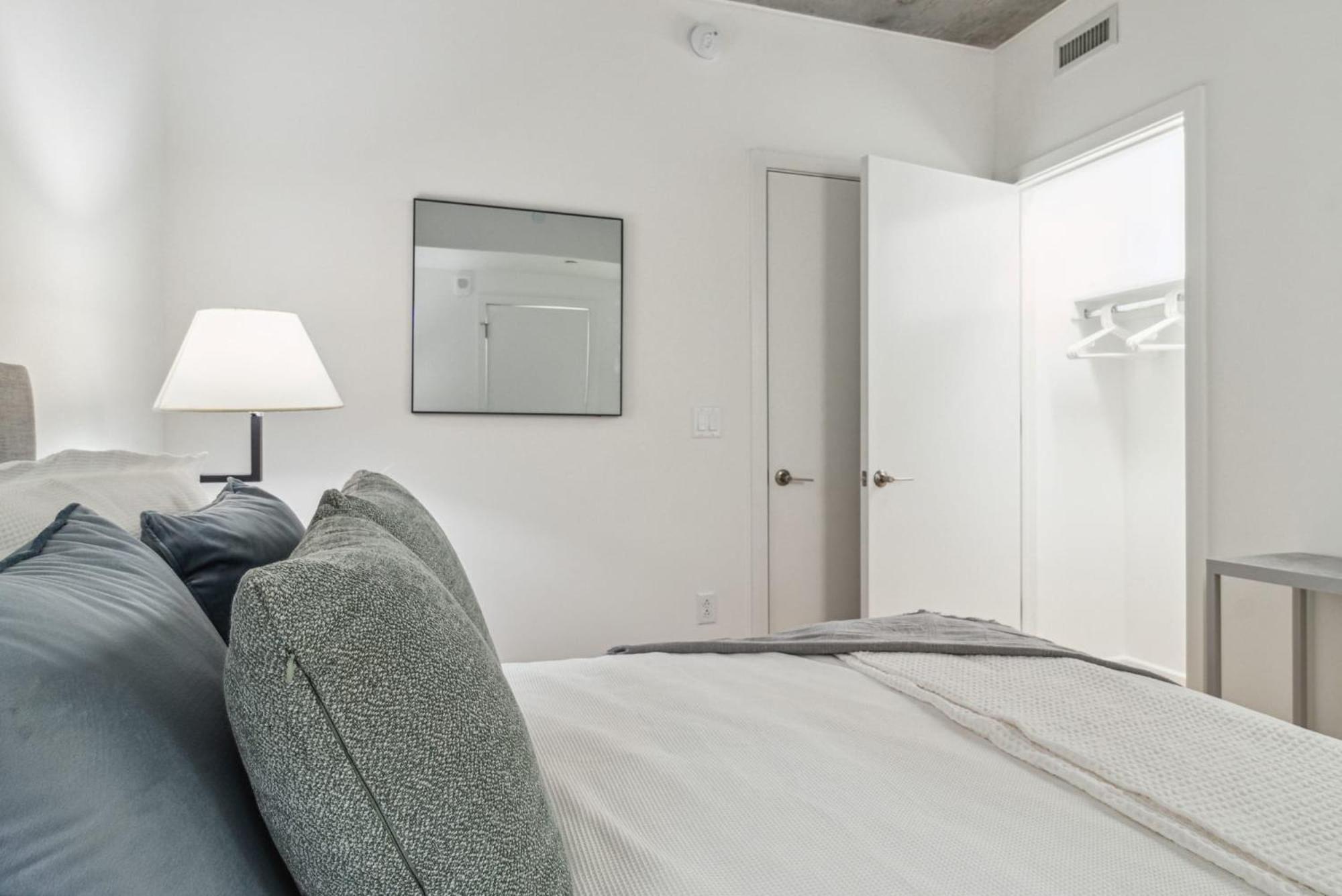 Contemporary City Living Apartments In Nashville Extérieur photo