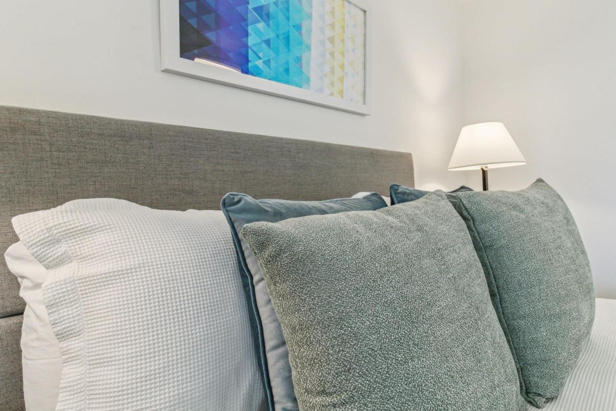 Contemporary City Living Apartments In Nashville Extérieur photo