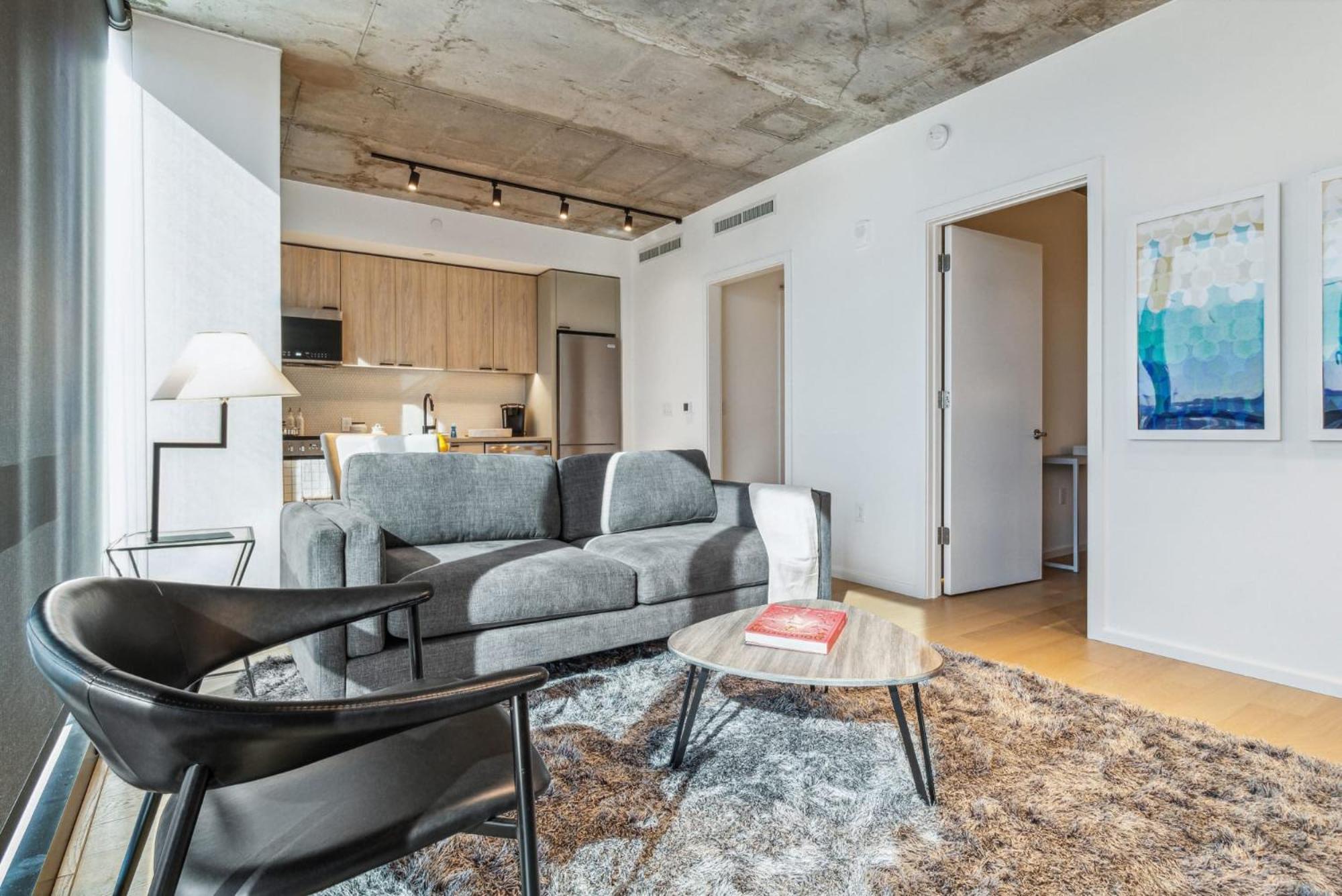 Contemporary City Living Apartments In Nashville Extérieur photo